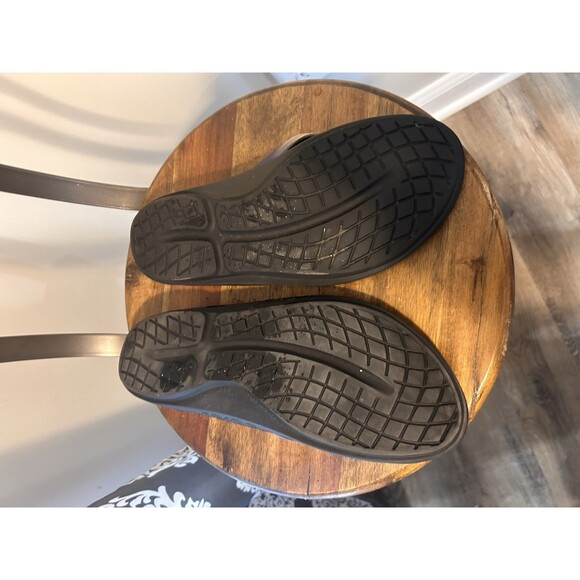 Oofos Oolala Luxe Women’s Size 10 41 Flip Flop Sandals Multicolor Ombre Open Toe - Picture 4 of 9